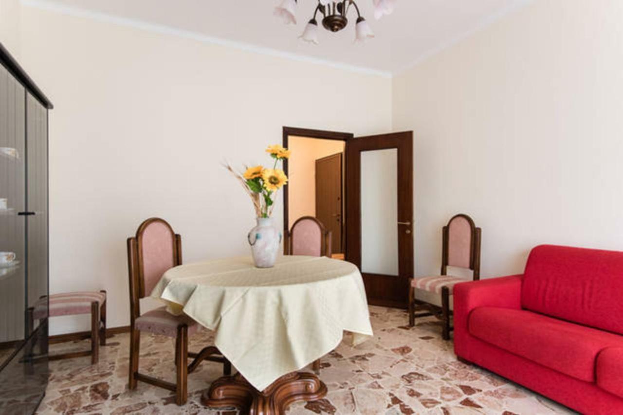 Appartamento Vacanze Catania Szoba fotó